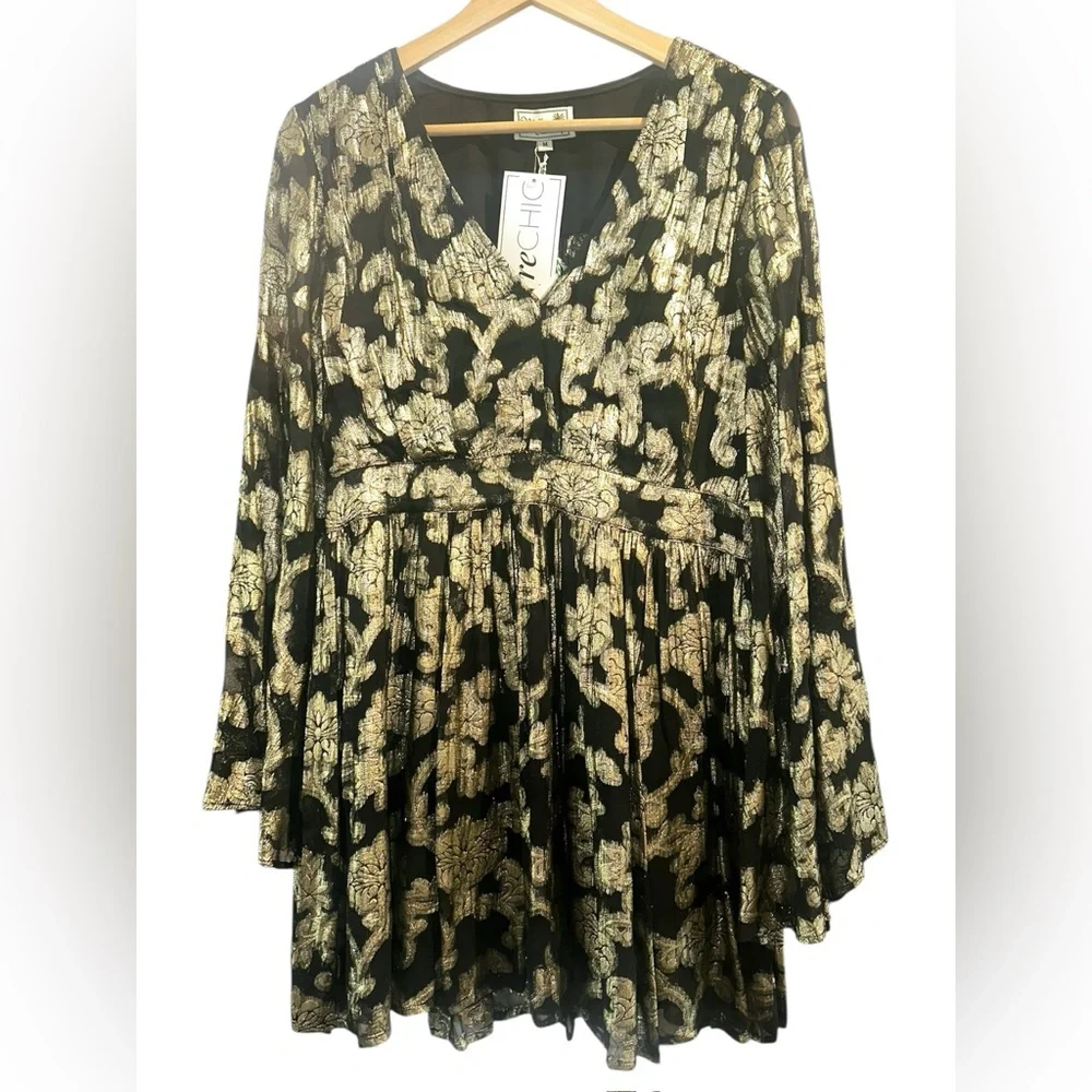 NWT Mille Goldie Metallic Jacquard Chiffon Long Bell Sleeve V-Neck GatheredSkirt